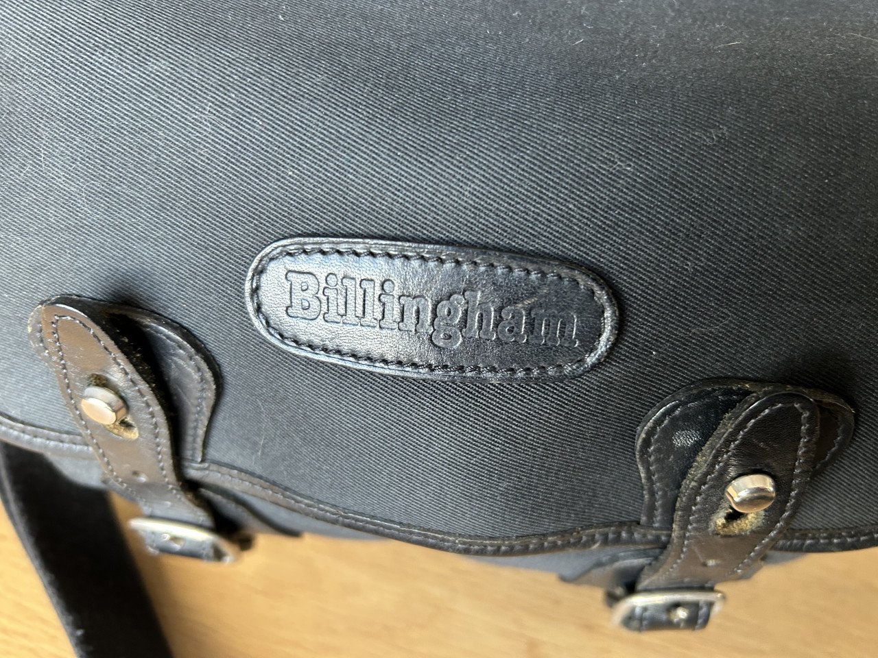 Billingham Hadley Small cameratas