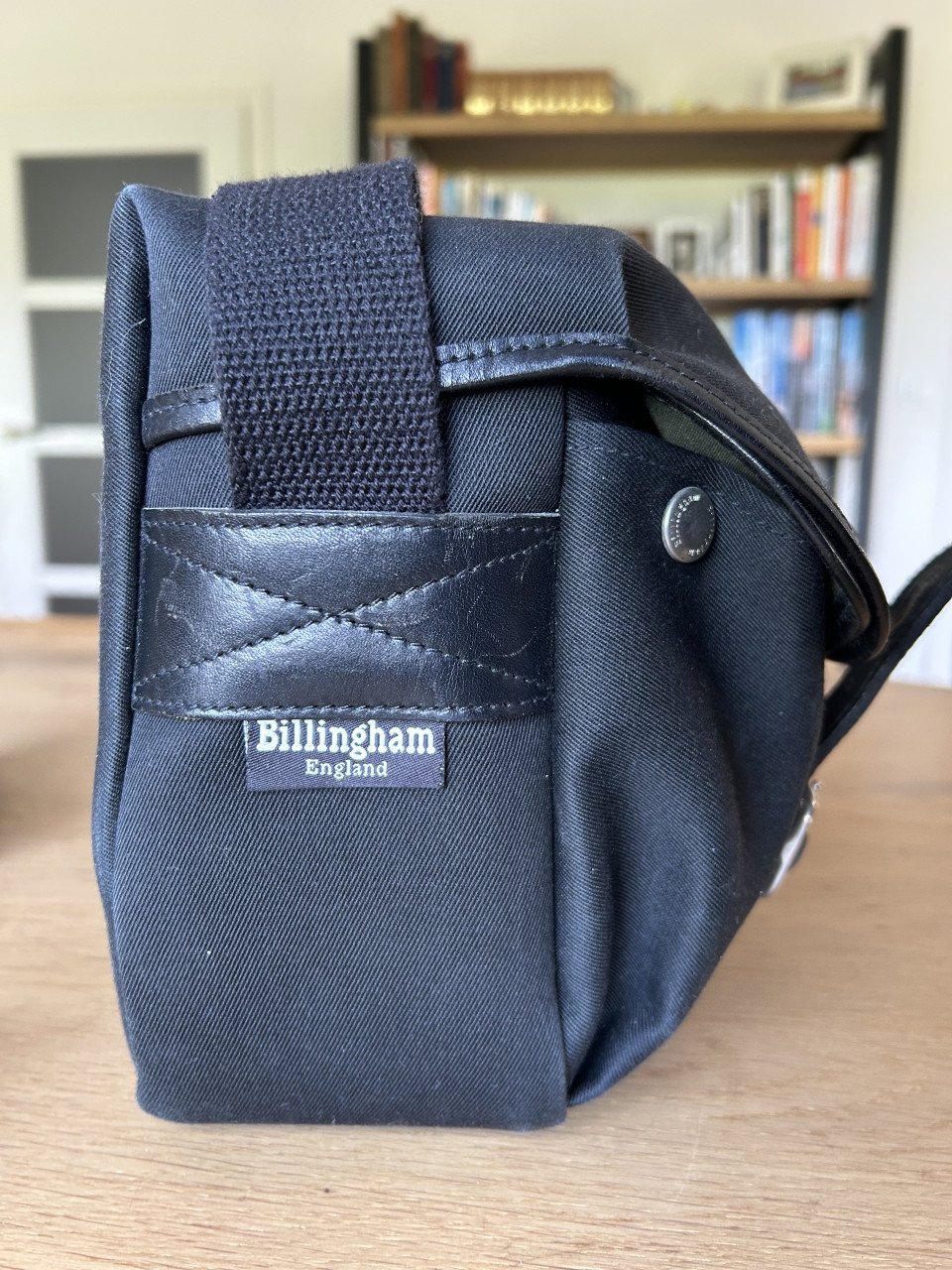 Billingham Hadley Small cameratas