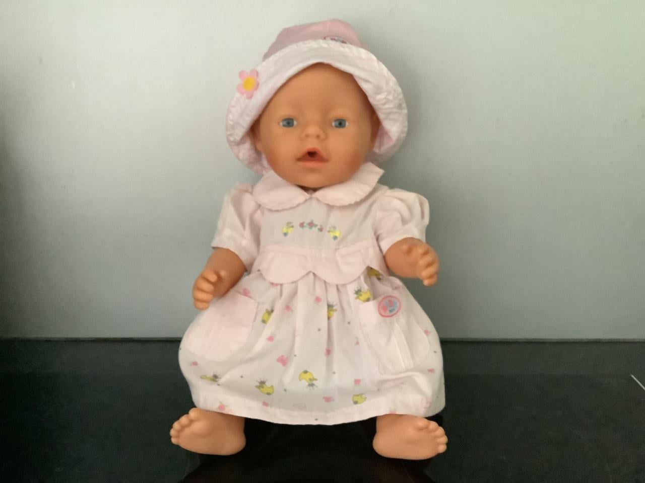Baby Born set met schommelwieg, buggy, badje, kleertjes en accessoires