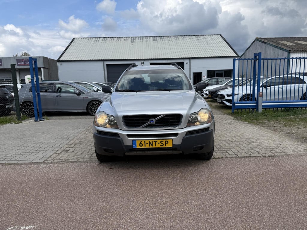 Volvo XC90 2.4 d5 exclusive automaat 7 persoons leder
