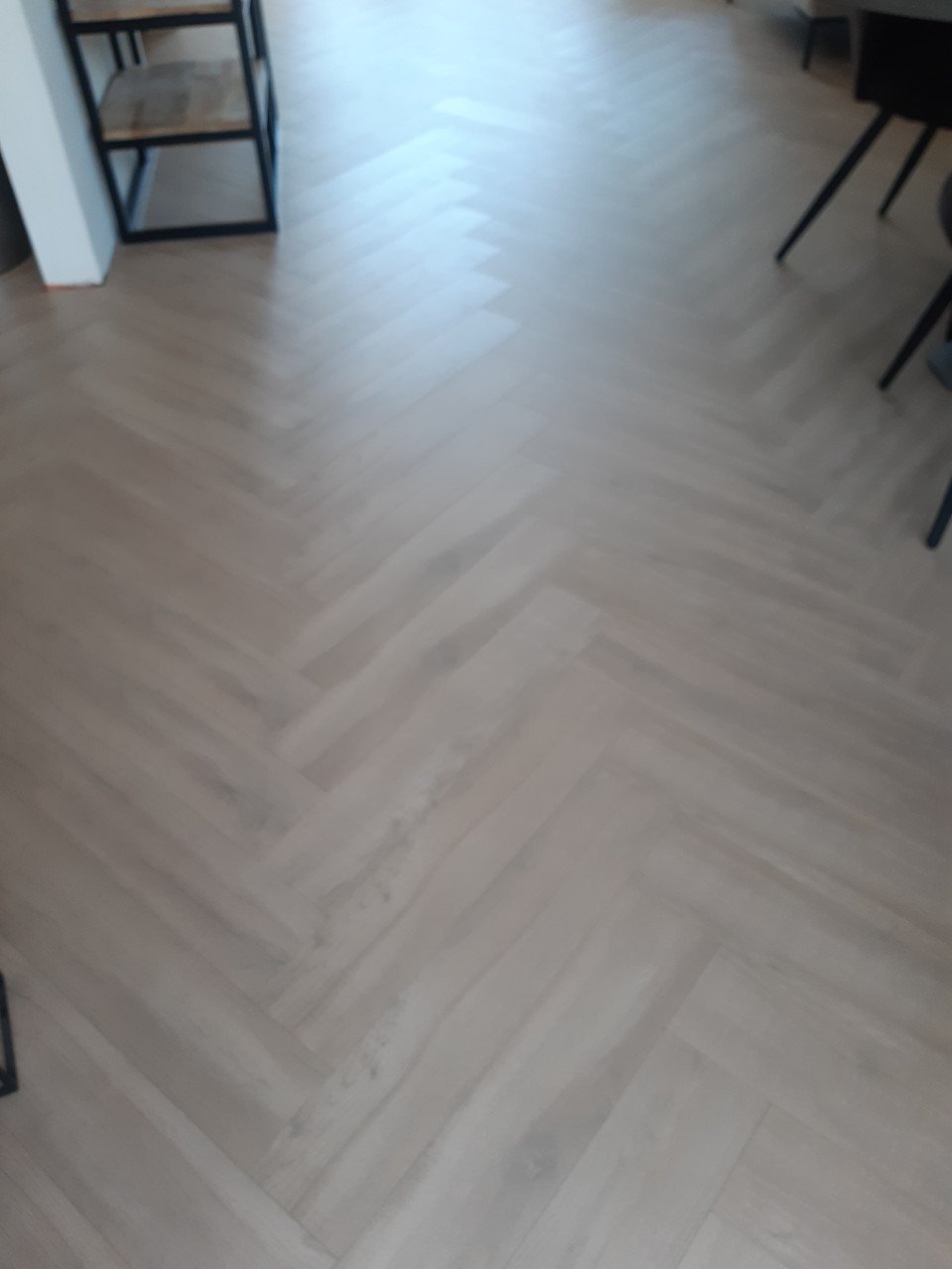 Vloeren legger