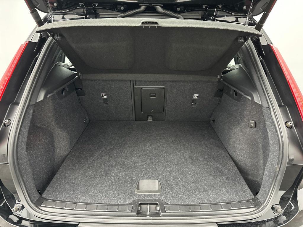 Volvo XC40 p8 408pk recharge r-design| cruise.controle| stoelverwarming