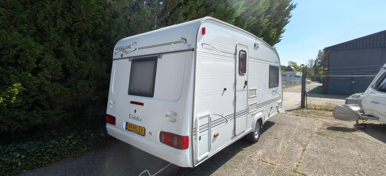 Elddis Hurricane 470 enkele bedden badkamer mover,Gas boiler