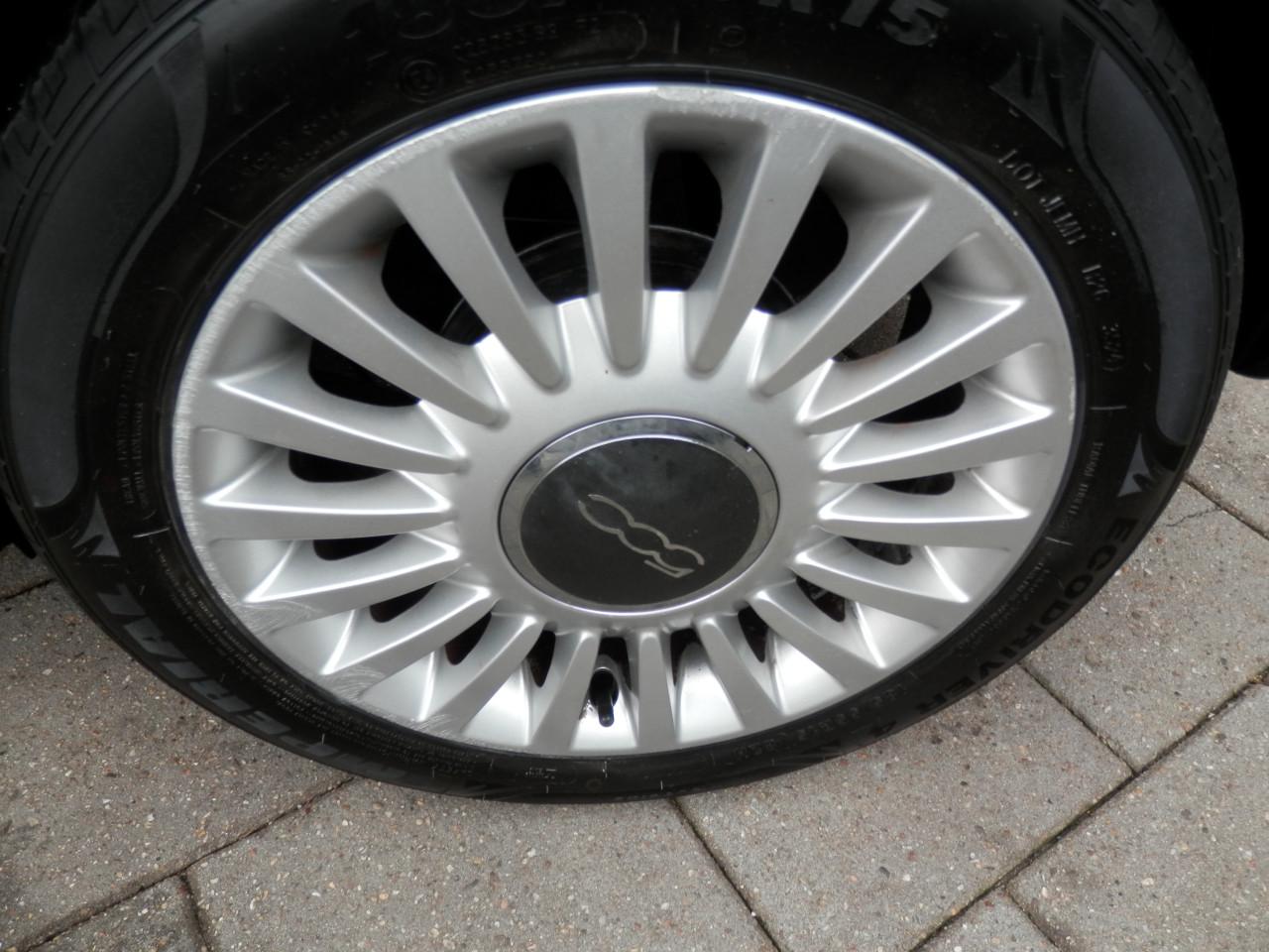 Auto Garant Biedt Aan: Fiat 500 1.2 Naked