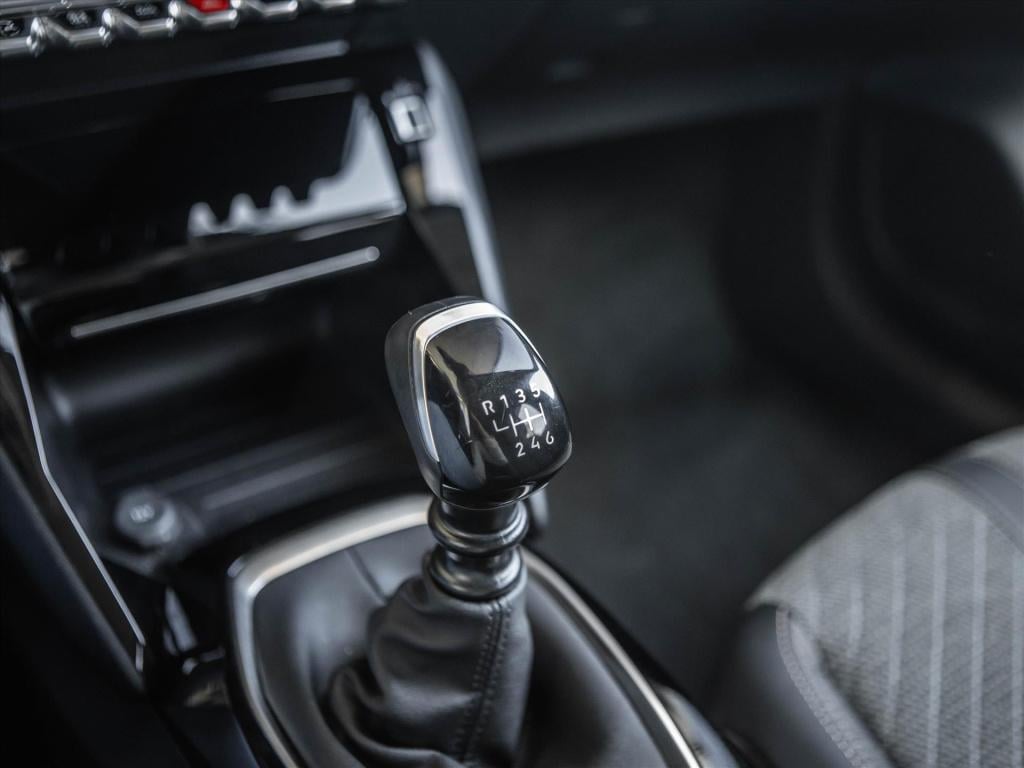 Peugeot 208 1.2 puretech 100pk allure