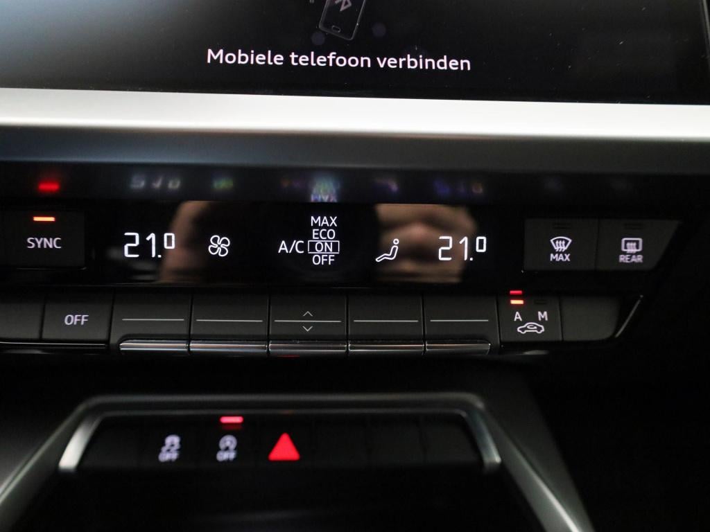 Audi A3 sportback 30 tfsi s edition | automaat | 2x s-line | vlak stuur | n