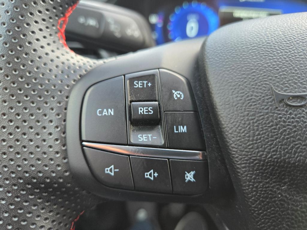 Ford Puma 1.0i ecoboost hybrid 125pk st-line x