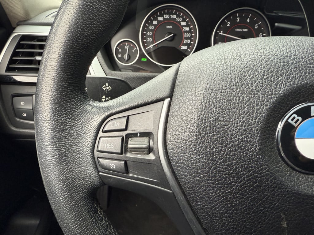 BMW 3-serie touring 318i automaat high executive sportline