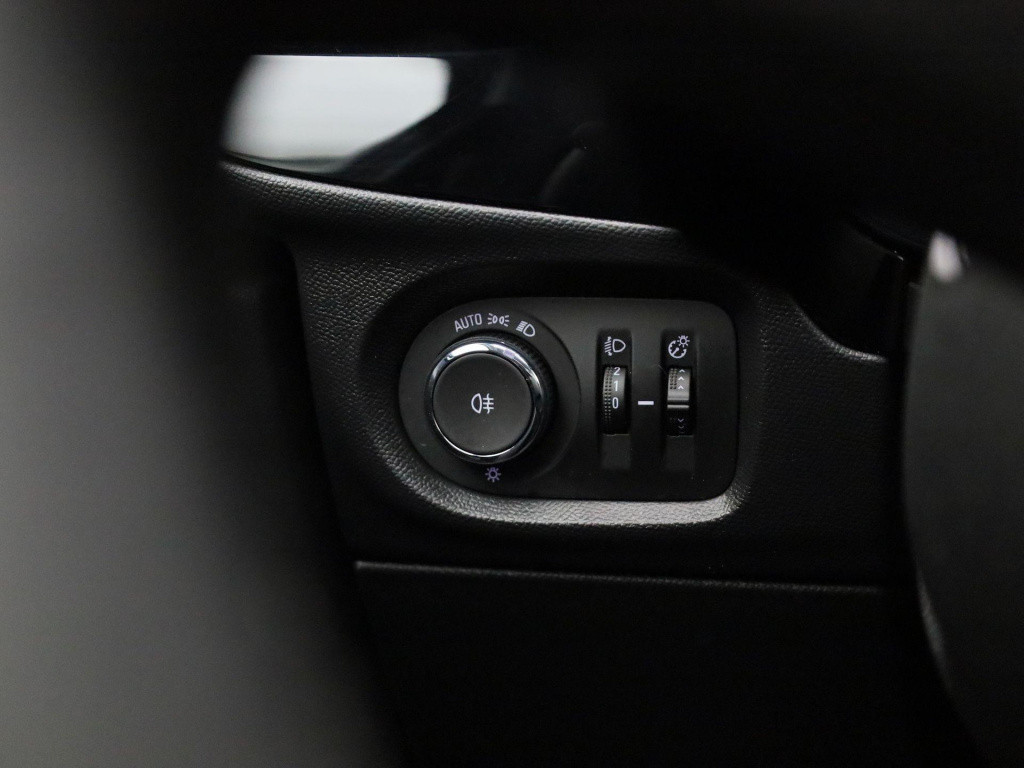 Opel Corsa 1.2 elegance | camera | navigatie | climate control