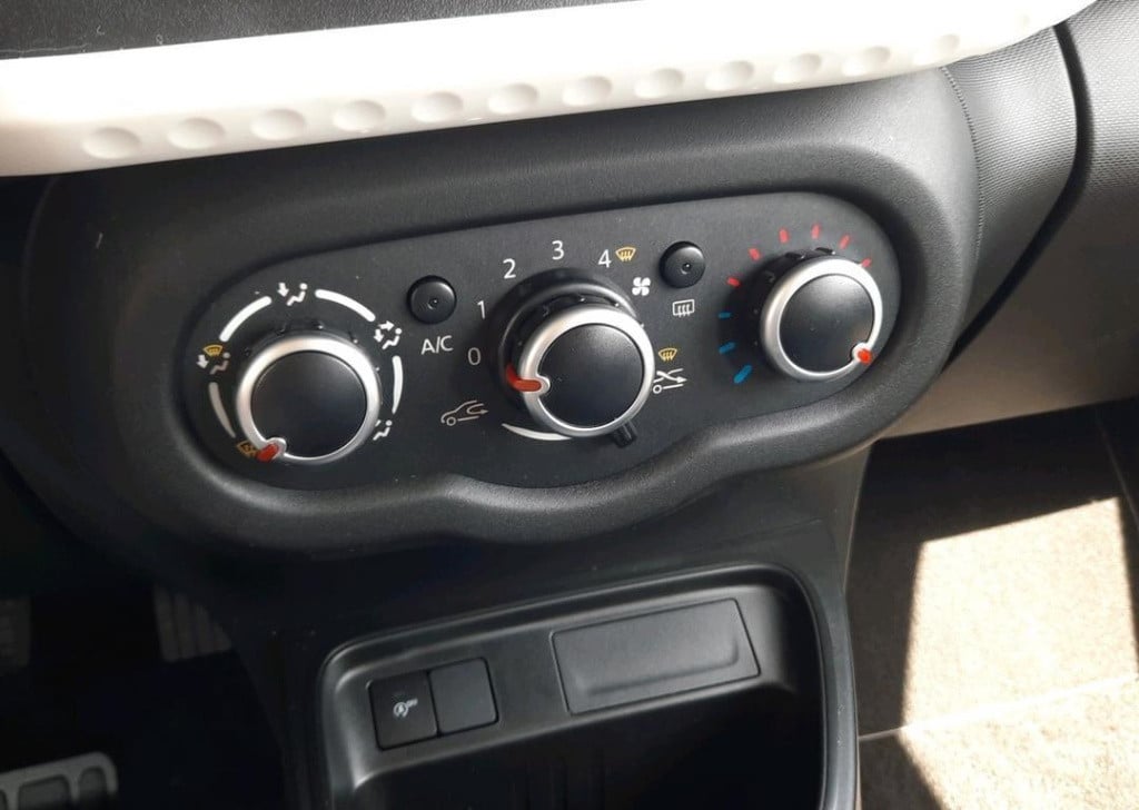 Renault Twingo 1.0 sce collection