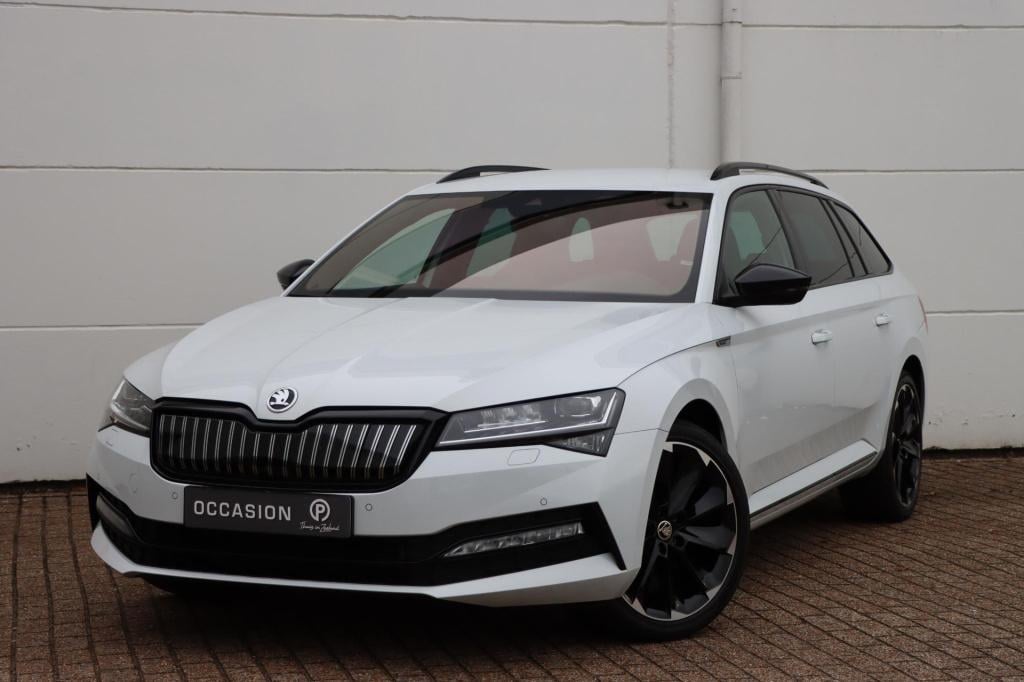 Skoda Superb combi 1.4 tsi iv sportline business 218pk dsg6