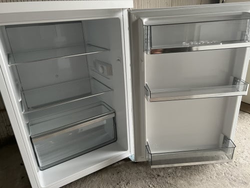 Nieuw AEG RTB414E1AW koelkast Vrijstaand 134 liter Wit Nieuwprijs €499,-