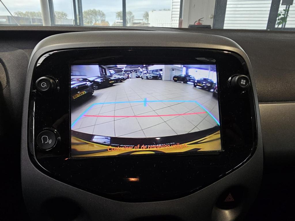 Toyota Aygo 1.0 vvt-i x-play limited