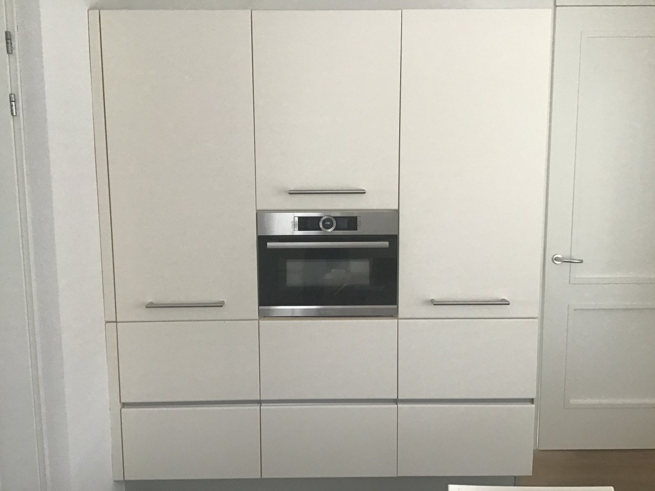 Mooie, greeploze keuken, bijna gratis op te halen