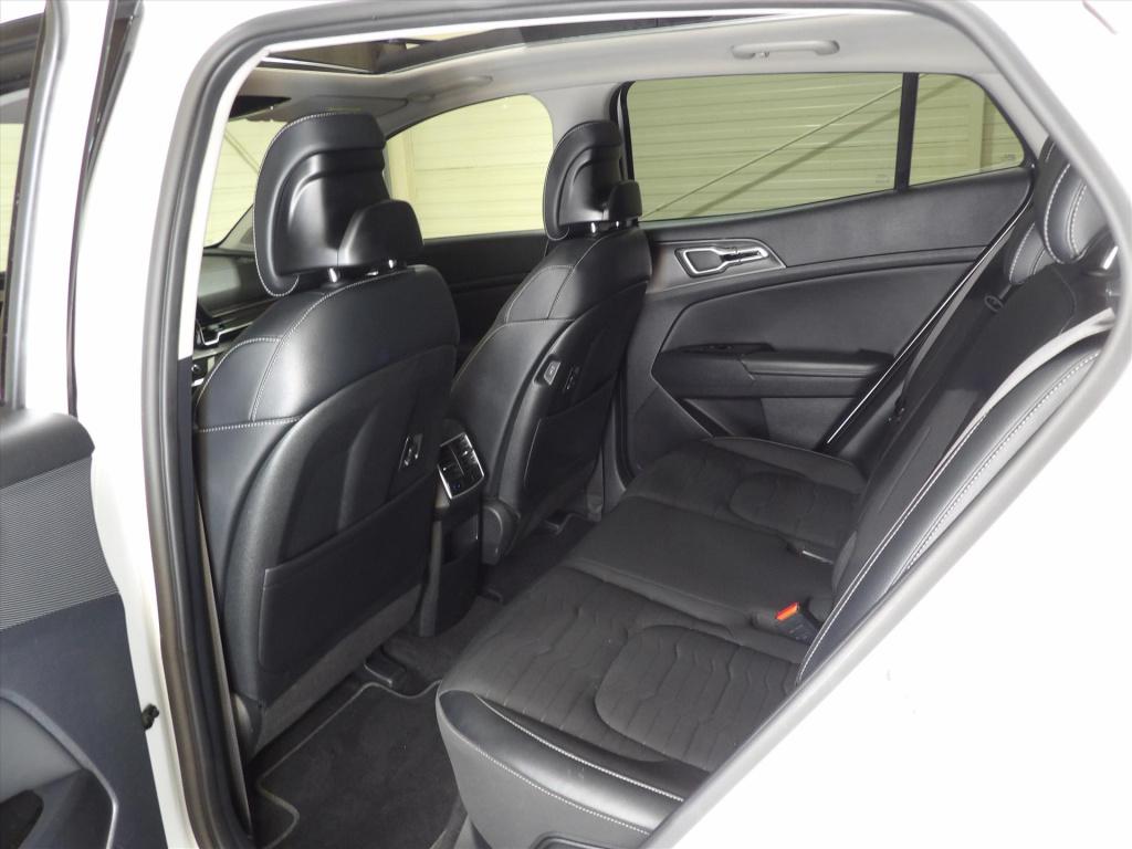 Kia Sportage 1.6 t-gdi 265pk plug-in hybrid at6 4wd dynamicplusline