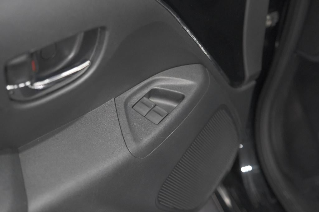 Citroen C1 1.0 vti shine | automaat | stoelverwarming | camera | lederen be