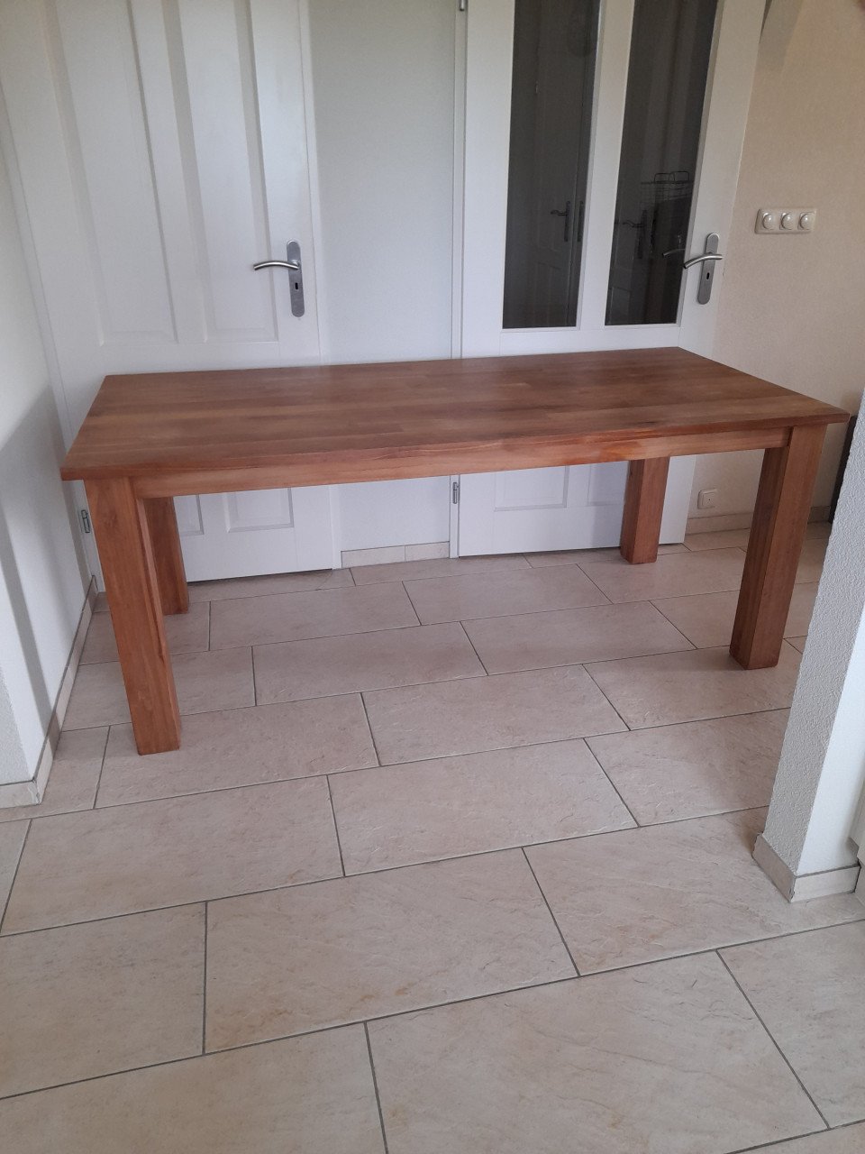 Prachtige massief houten Tafel 90 x 190 x 77,5H  (in goede staat )