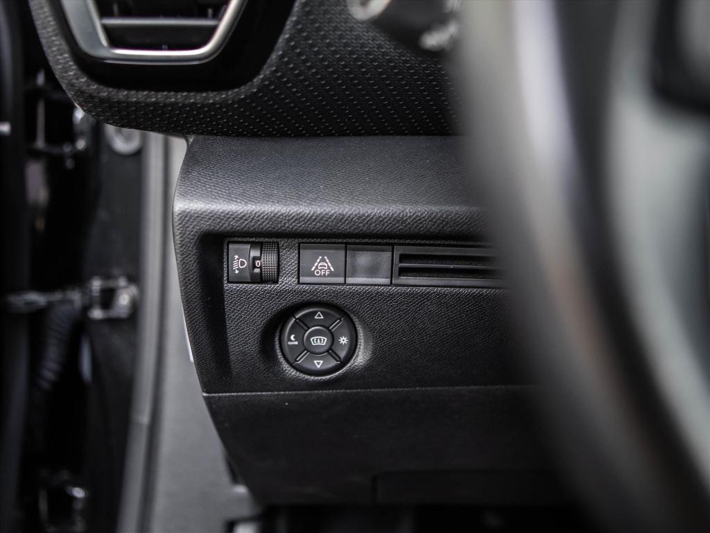 Citroen C4 1.2 puretech 130pk shine automaat | hud | camera | navigatie | p