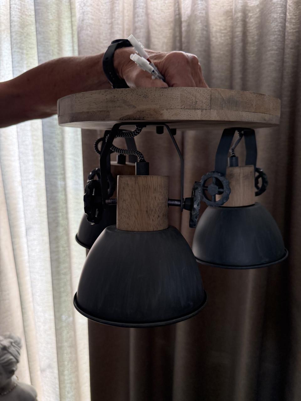 Plafondlamp met 3 Spots