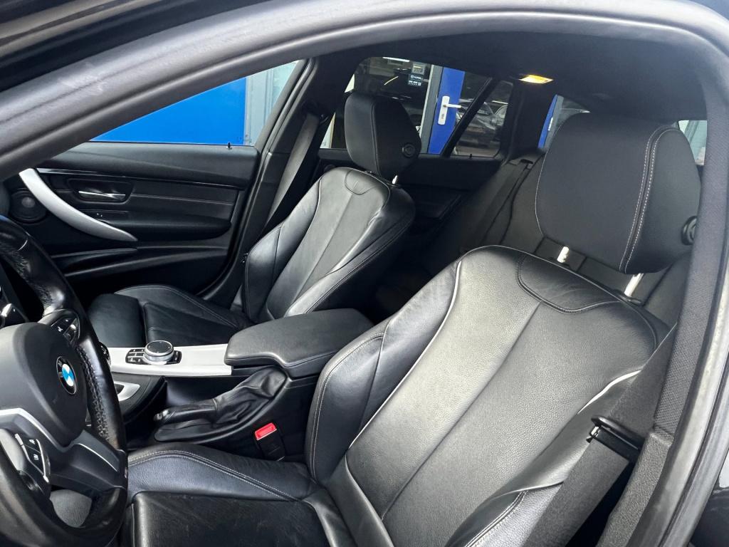 BMW 3-serie touring bmw 320i touring m sport automaat | pano | acc | leder 