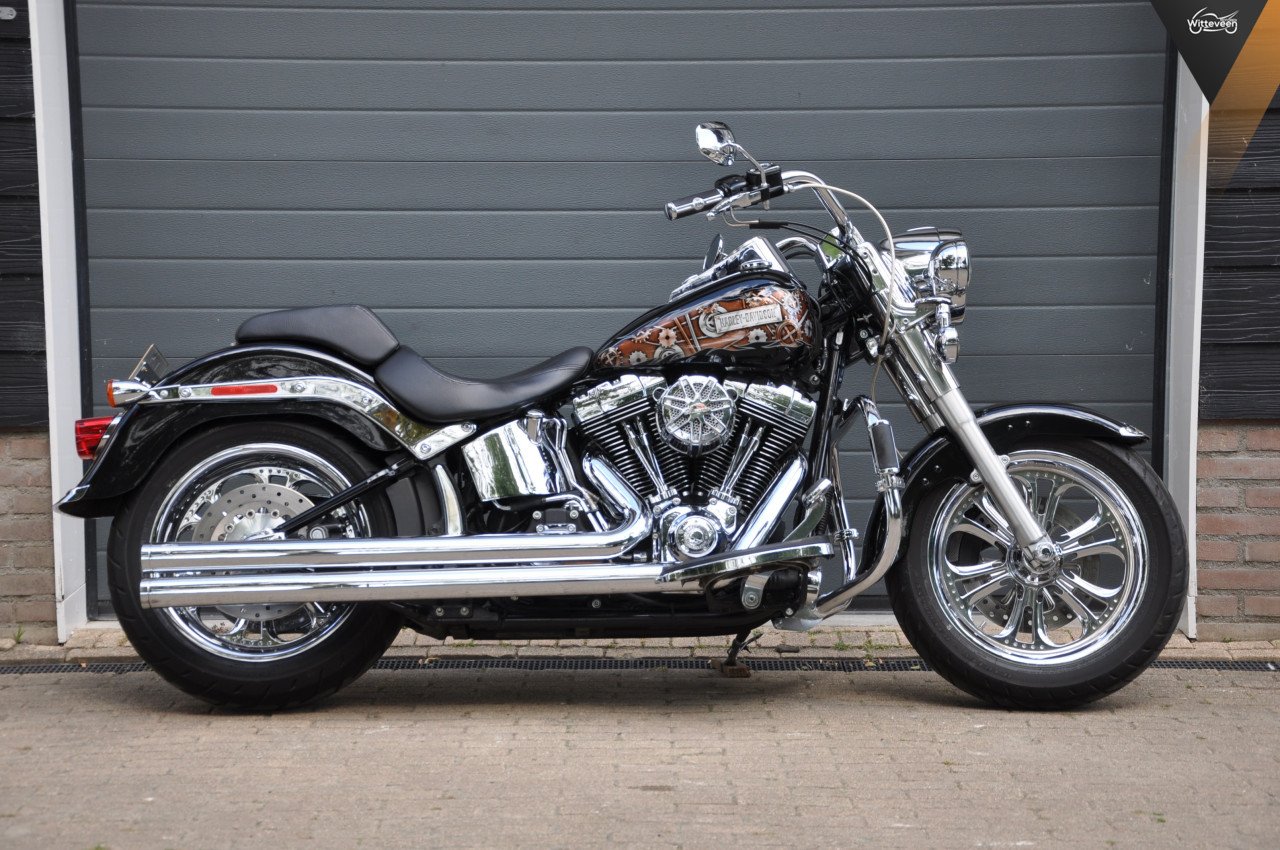 Harley-Davidson FLSTF Fat Boy