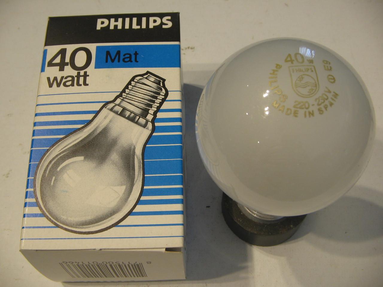 GLOEILAMPEN 40 Watt, 100 Watt en 150 Watt.