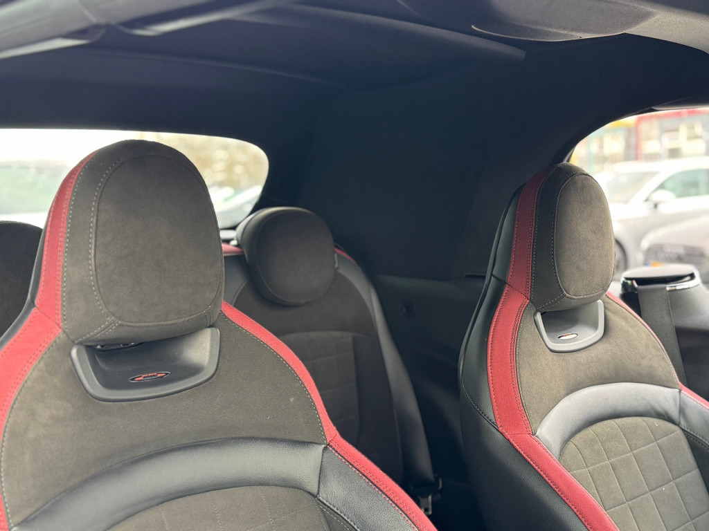 Mini Cooper S Cabrio mini 2.0 chili * jcw pakket * harman/kardon * stoelver