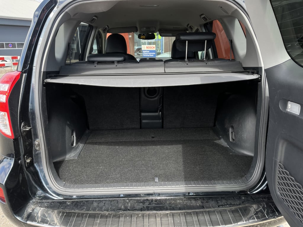 Toyota Rav4 2.0 vvti executive business awd automaat