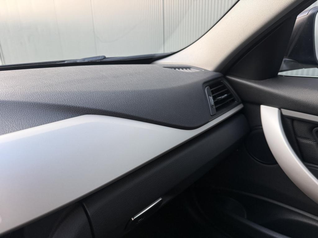 BMW 3-serie 320i 184pk sedan executive luxury