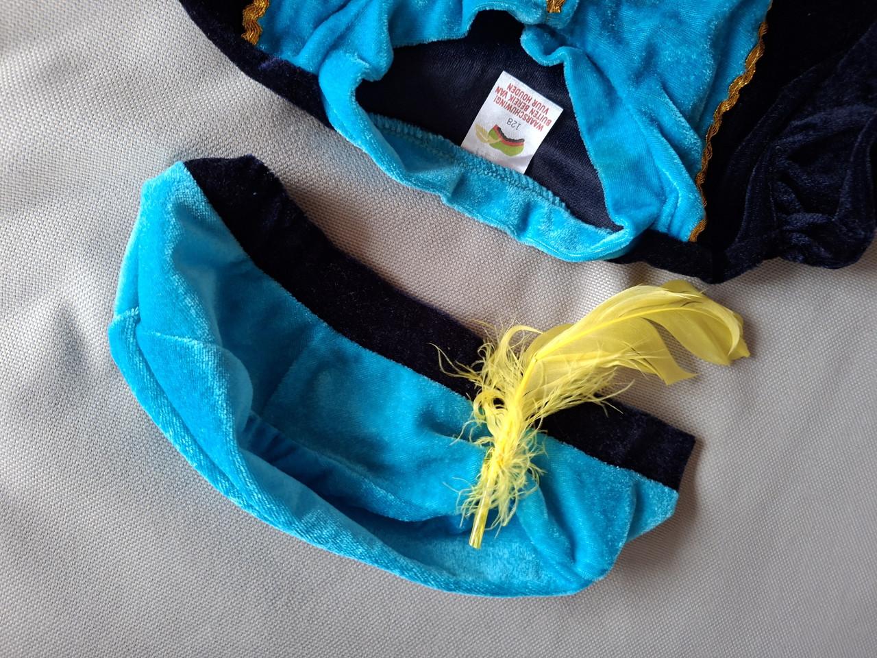 Pietenpak blauw maat 128