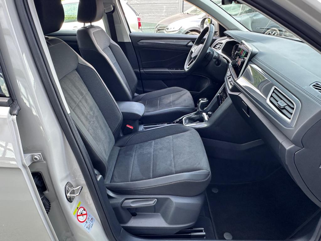 Volkswagen T-roc 1.5 tsi 150pk dsg style carplay | camera | keyless | elek.