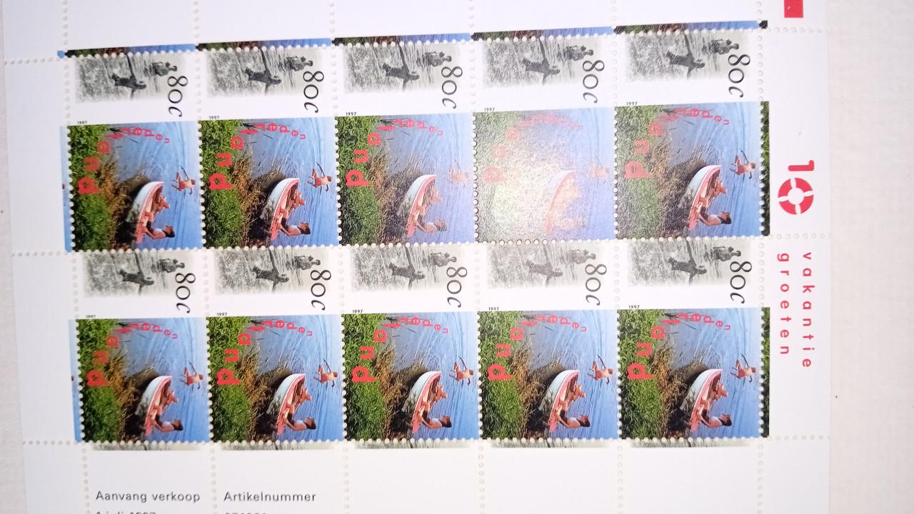 Postzegels  velletjes