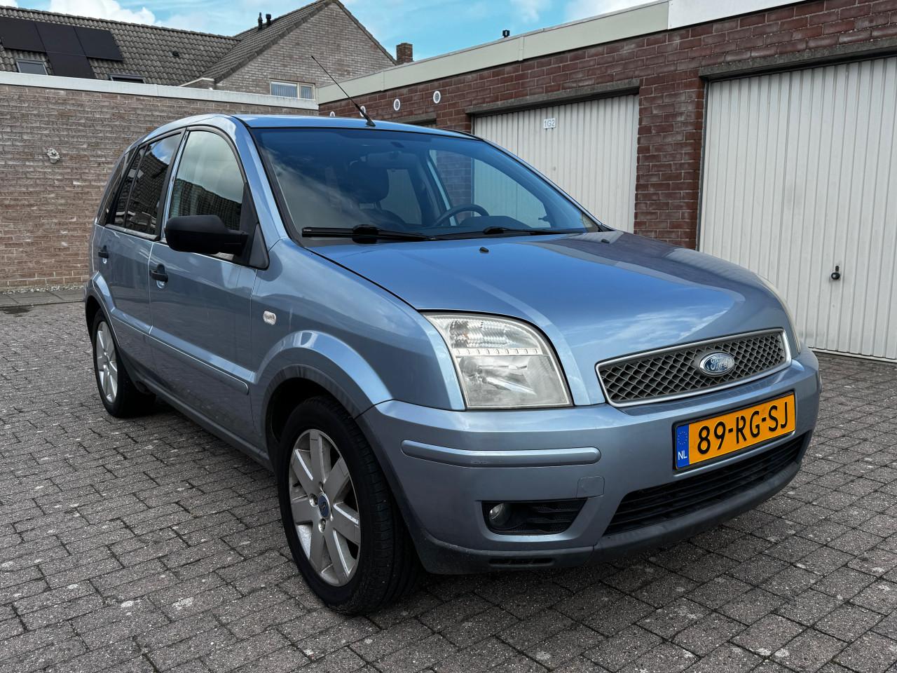 Ford Fusion 1.4 Futura , APK tot 06-09-2027