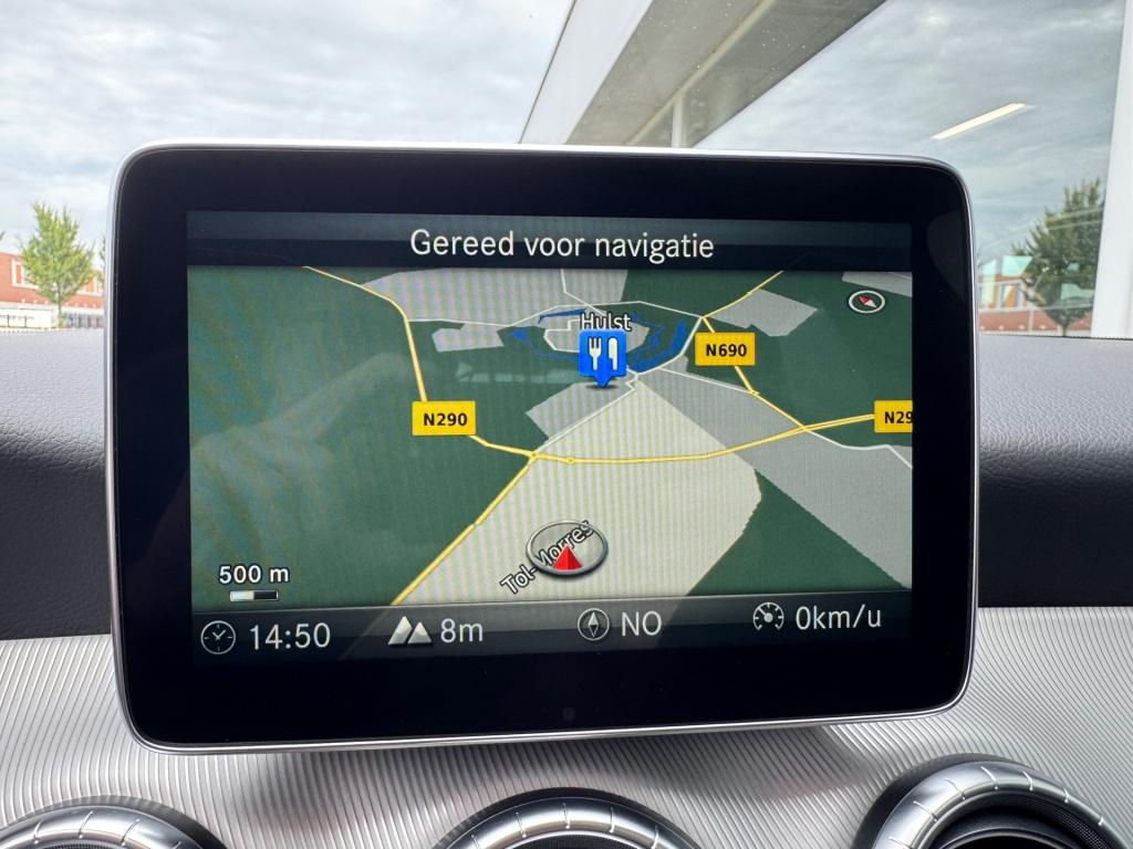 Mercedes-Benz Cla 180 urban automaat , apple-carplay , afneembare trekhaak