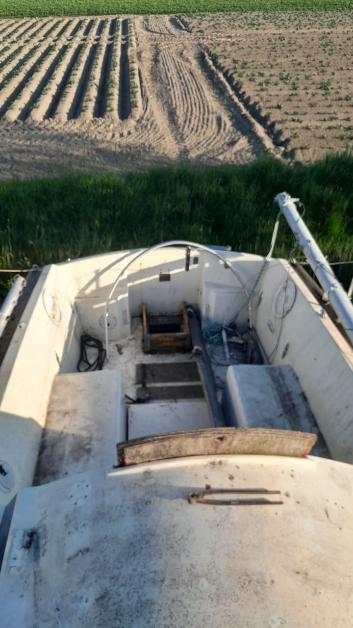 Zeilboot met trailer