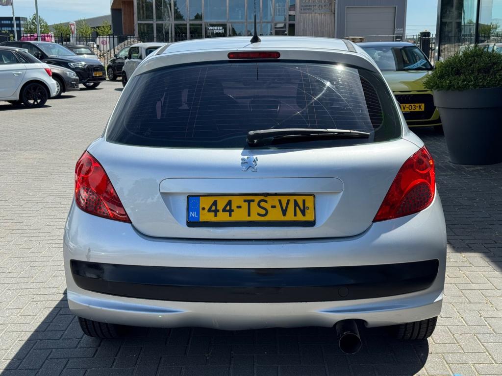 Peugeot 207 1.6-16v xs pack * airco > camera