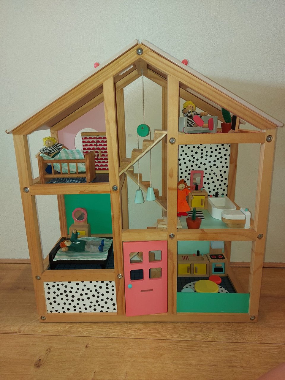 Z.g.a.n. houten HEMA poppenhuis incl. interieur en poppetjes