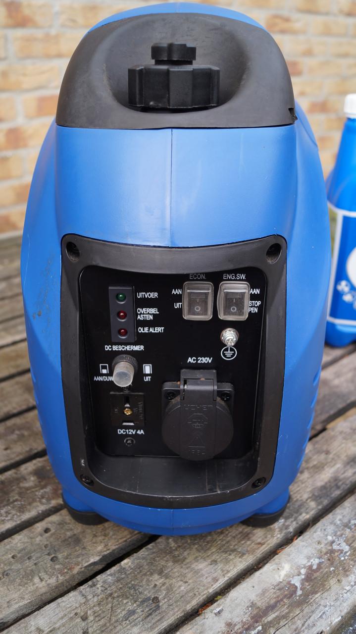 HBM 1500 Watt benzine interverter/generator 230V AC en 12V DC