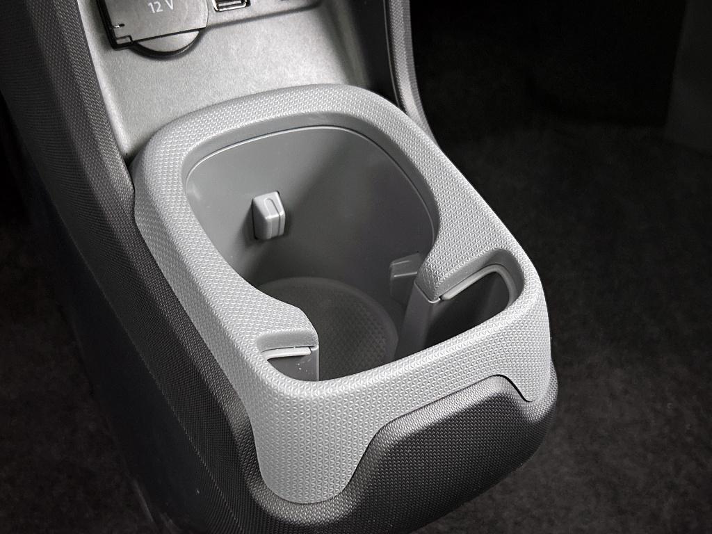 Leapmotor T03 design 37.3 kwh | adaptive cruise control | panoradak | camer