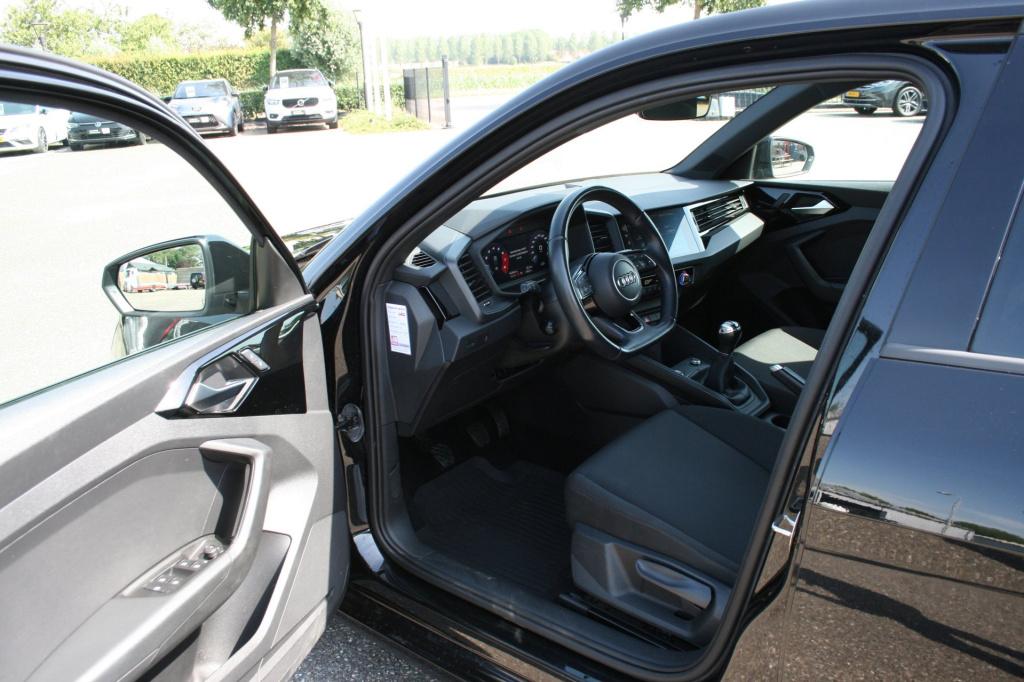 Audi A1 Sportback 30 tfsi pro line s
