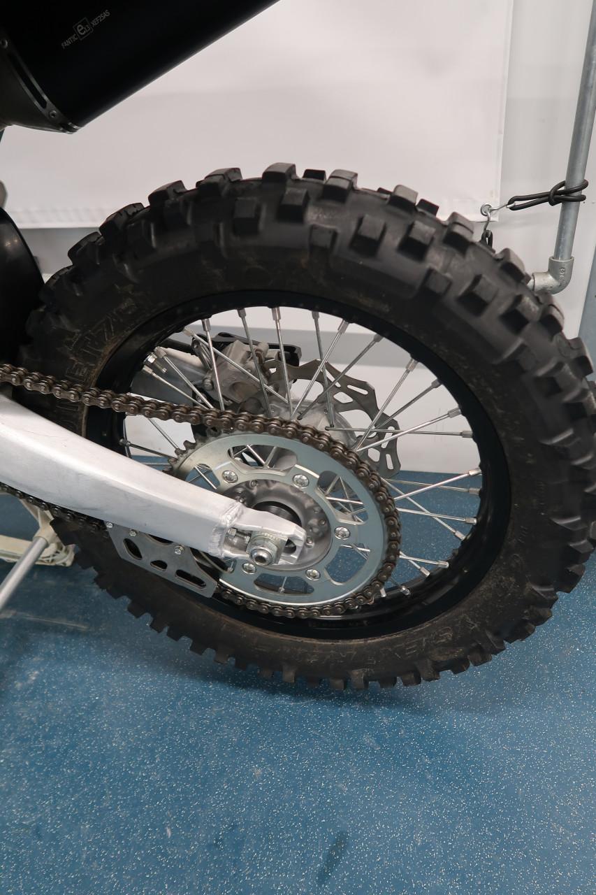 Fantix XEF250 enduro slechts 615km nieuwstaat!