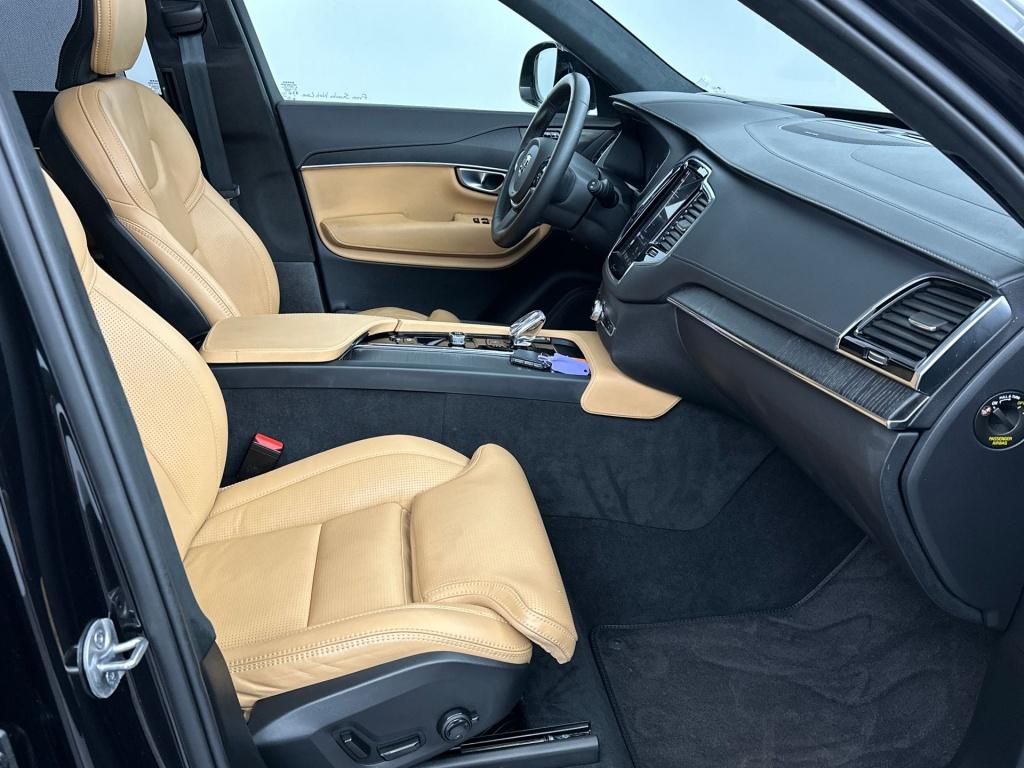 Volvo XC90 455pk recharge ultra dark| pano| luchtvering| 360camera| 22''