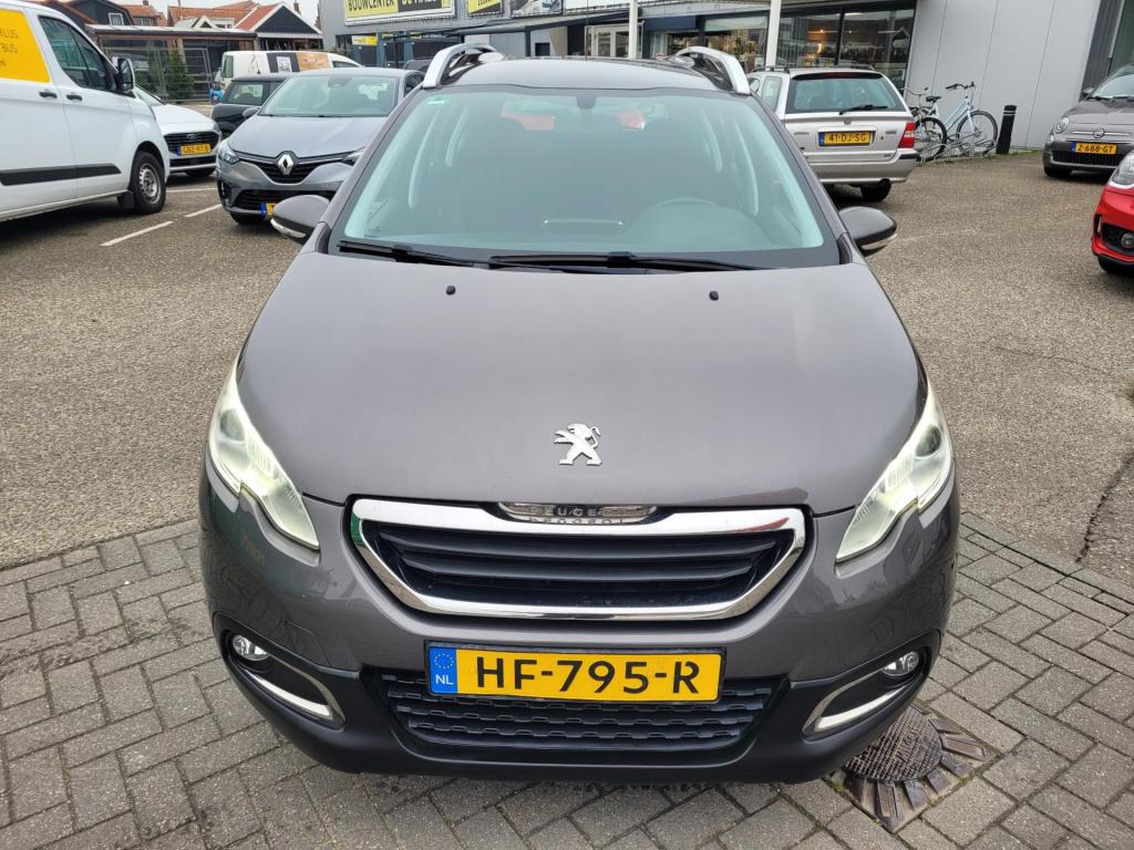 Peugeot 2008 1.2 puretech urban cross
