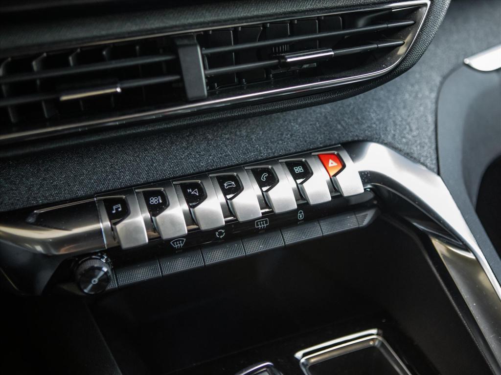 Peugeot 3008 1.2 puretech 130pk allure automaat | apple carplay | android a