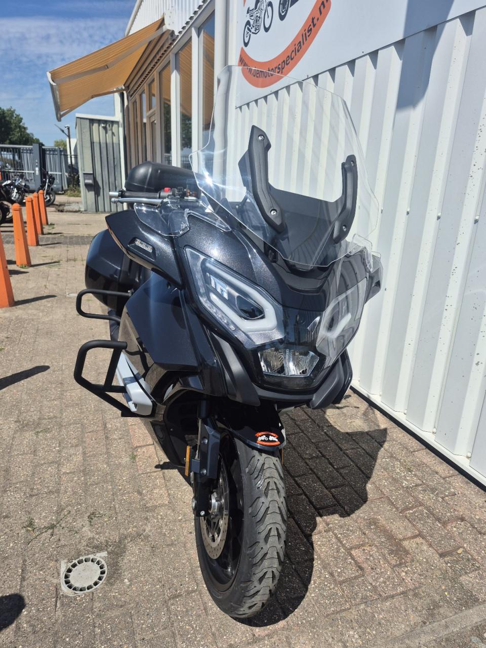 Mash GT750 Demo uit 2026