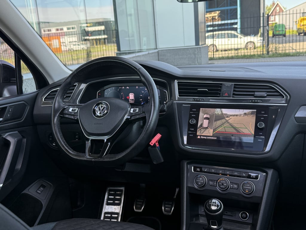 Volkswagen Tiguan Allspace 1.5 tsi comfortline business 7p. | vc | pano | 3