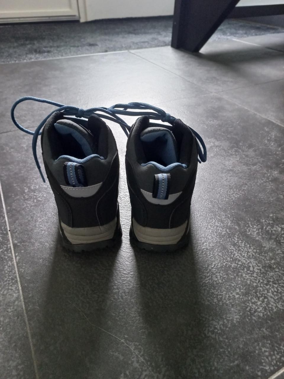 Wandelschoenen maat 37