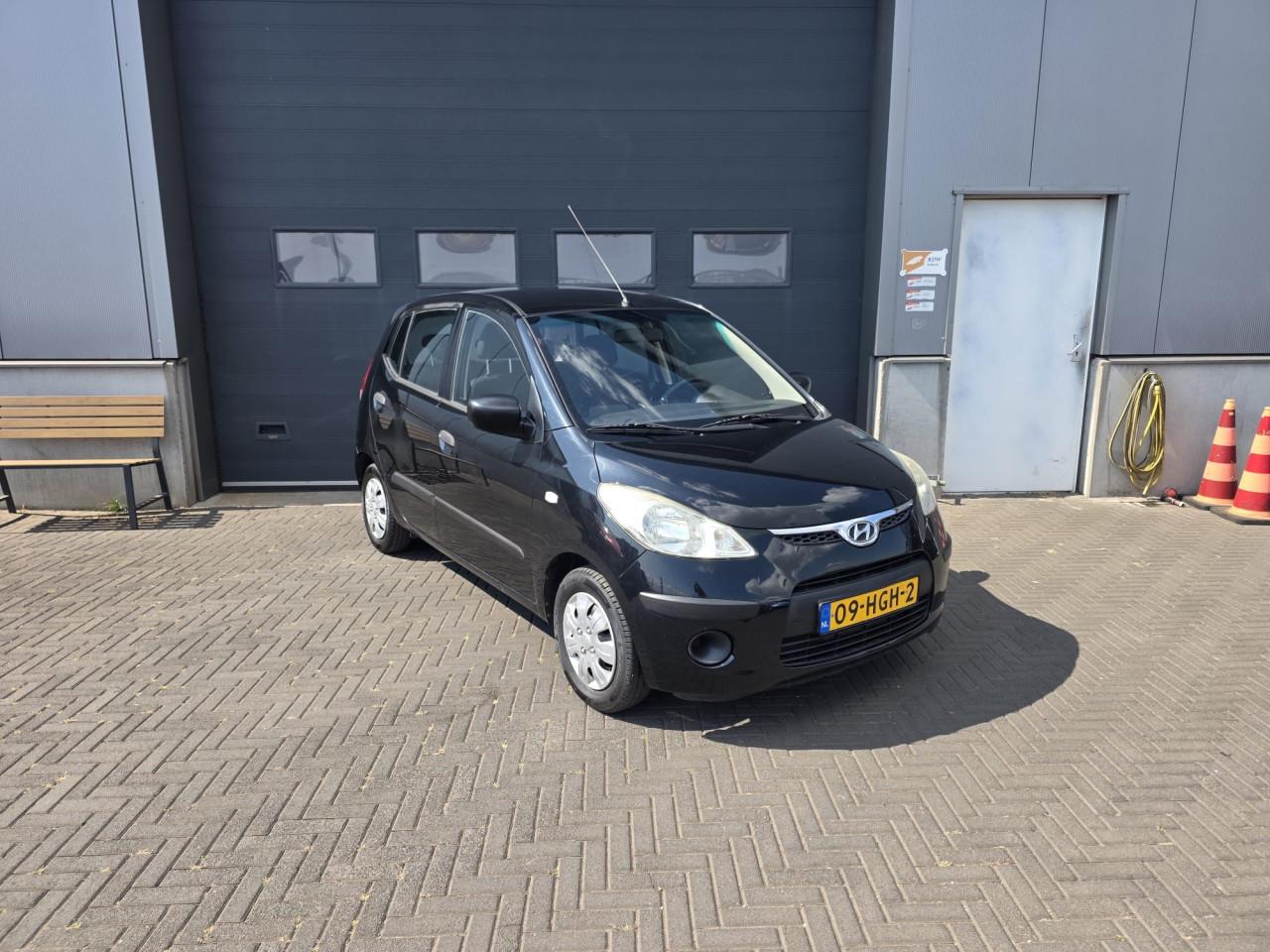 TE KOOP HYUNDAI i10 1.1 ACTIVE COOL ZUINIGHEIDSLABEL B MET AIRCO