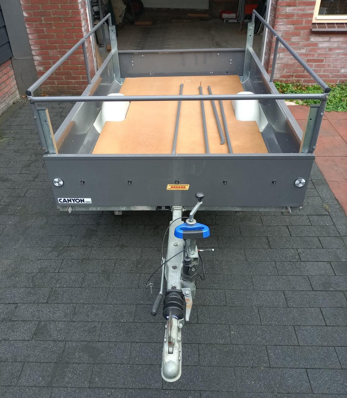 Aanhanger met afdekzeil