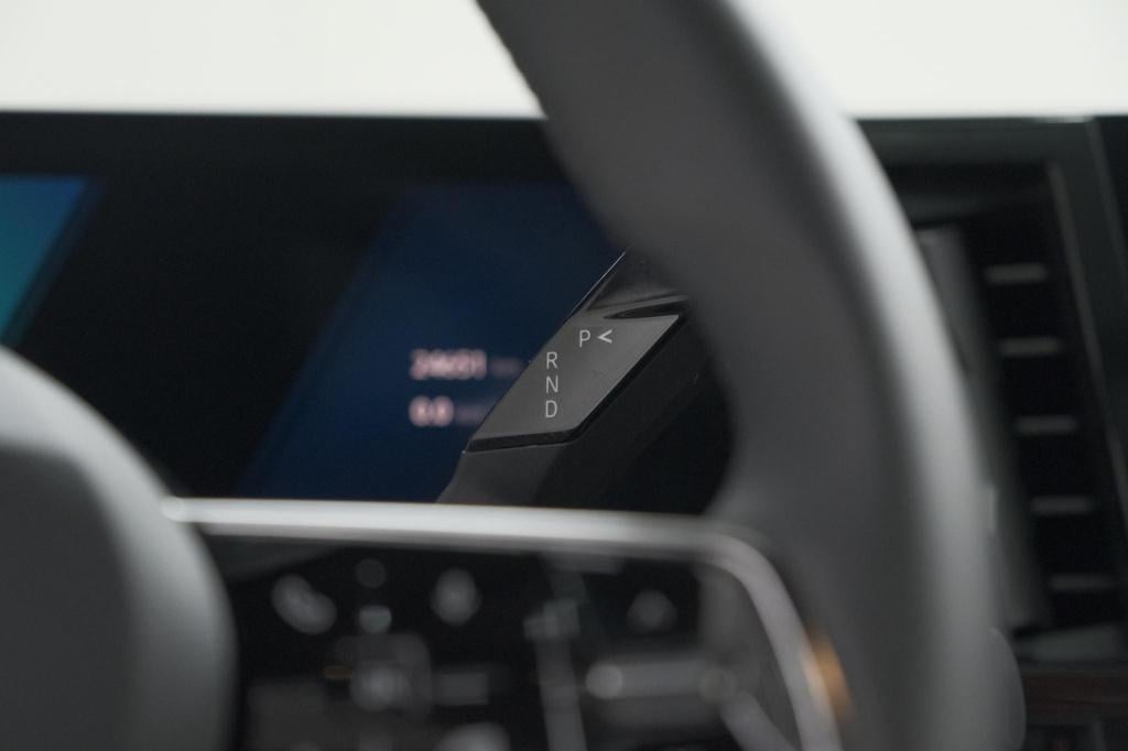 Renault Austral 1.2 e-tech full hybrid 200 techno | 360 camera | panoramada